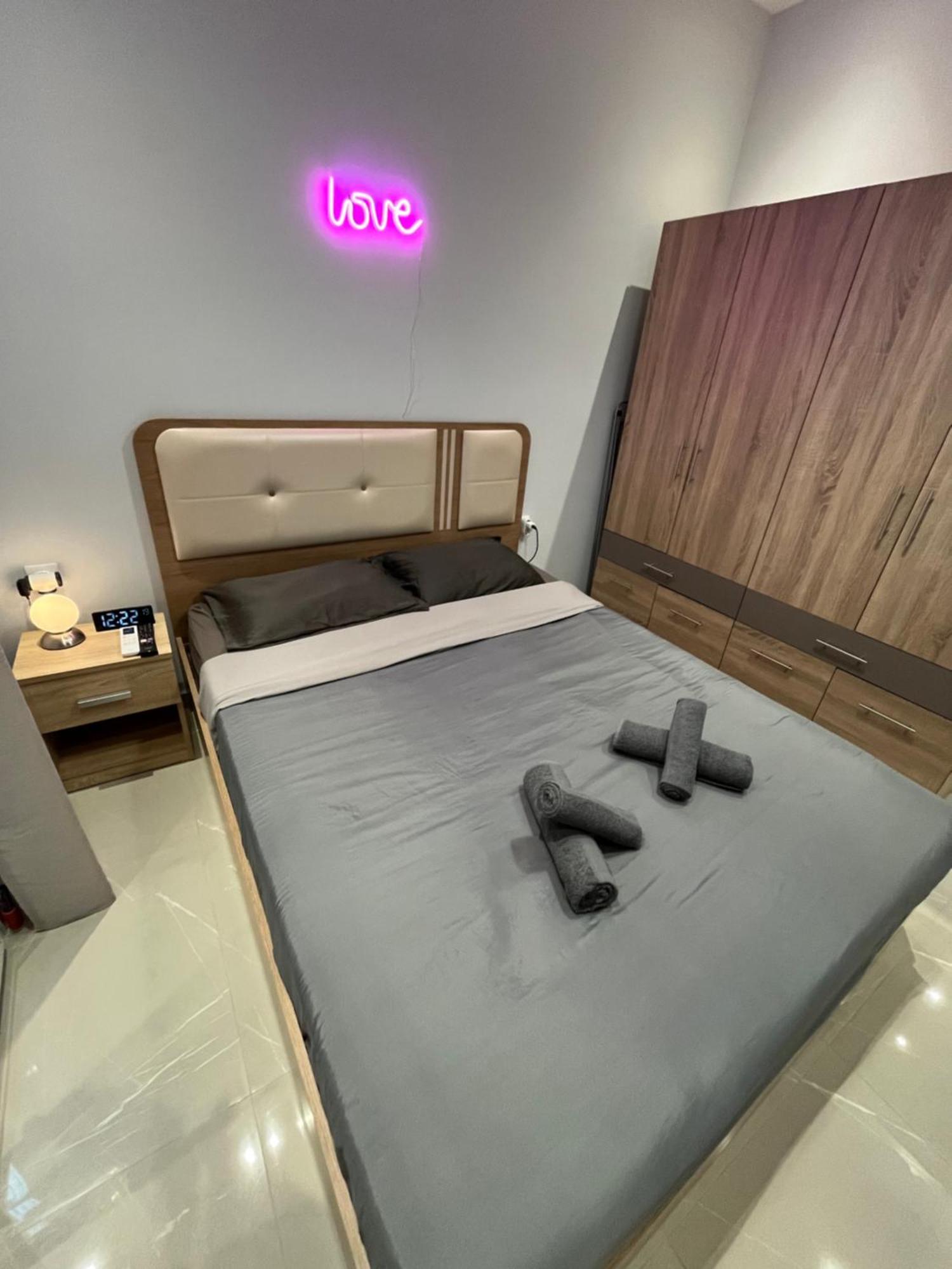 Urban Rotonda Retreat In The City Center! Apartment Salonic Exterior foto